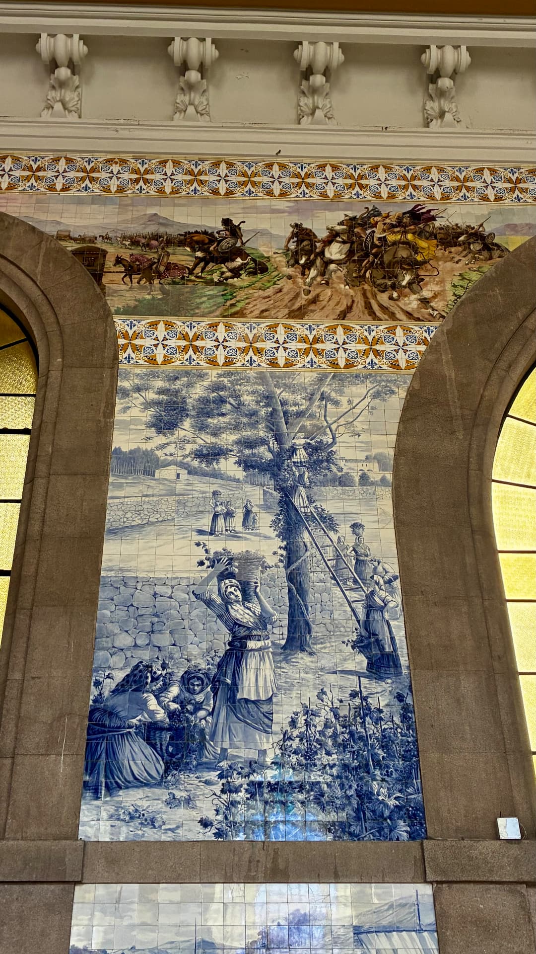 Azulejo tile murals, Porto — gateway to the Douro
